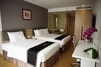 Avanti Hotel Хошимин 3*,